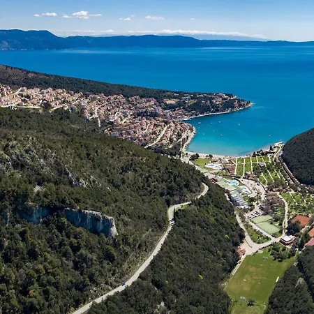 Leonardo Mit Blick Auf Wasser By Interhome Apartment Rabac